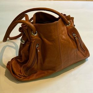 100% Genuine Leather Shoulder Bag in Tan